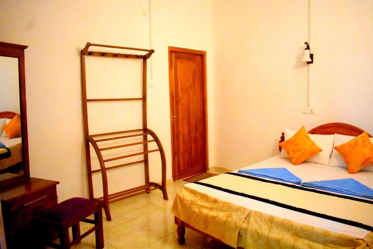 Kaushika Resort Anuradhapura Exterior photo