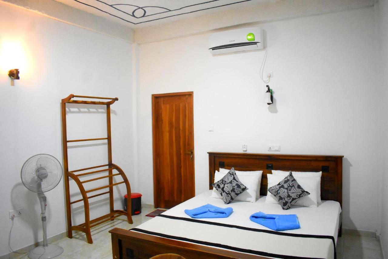 Kaushika Resort Anuradhapura Exterior photo