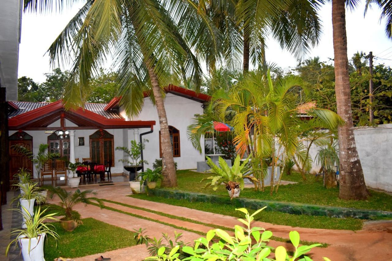 Kaushika Resort Anuradhapura Exterior photo